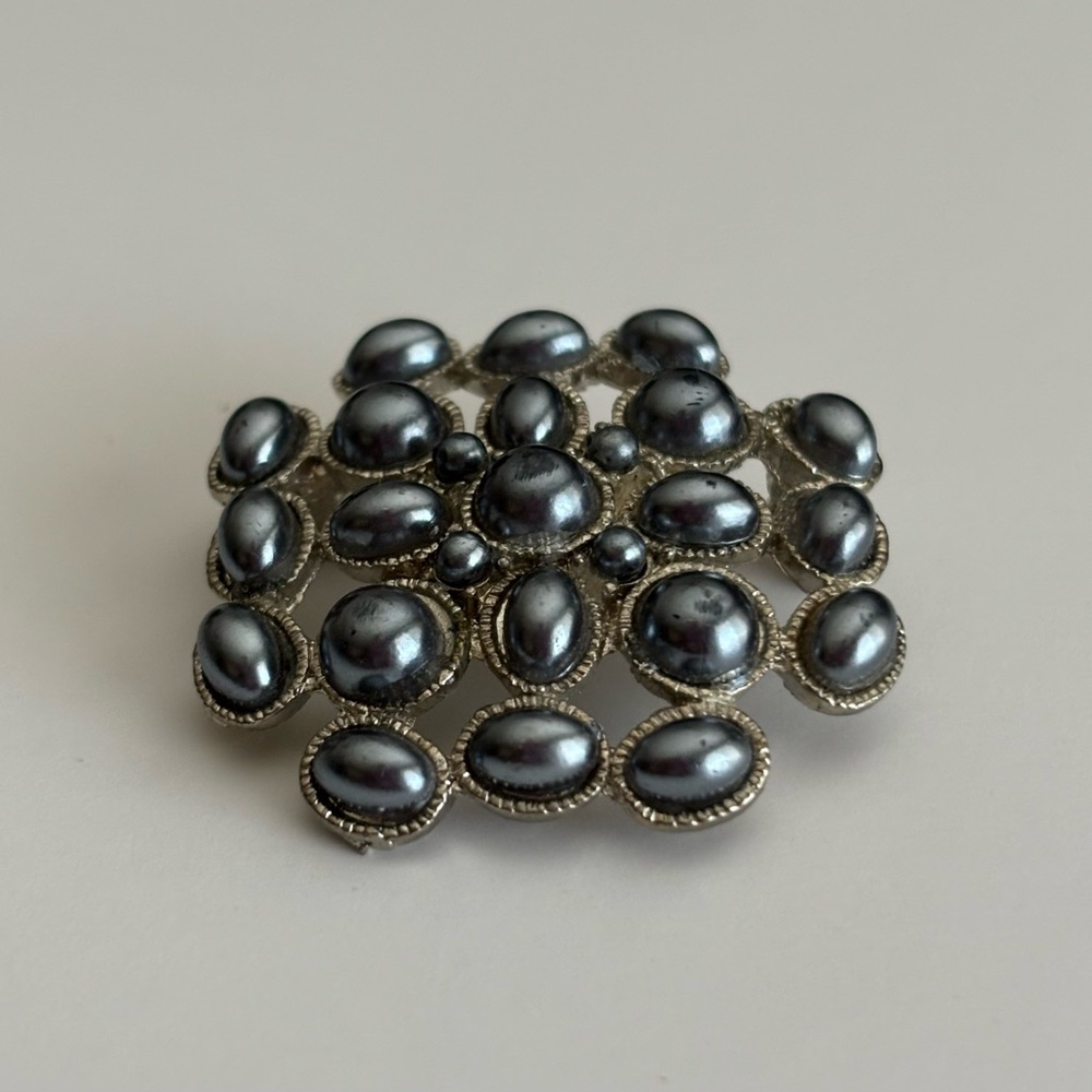 Vintage Hematite Cluster Brooch Statement Pin Gunmetal Tone